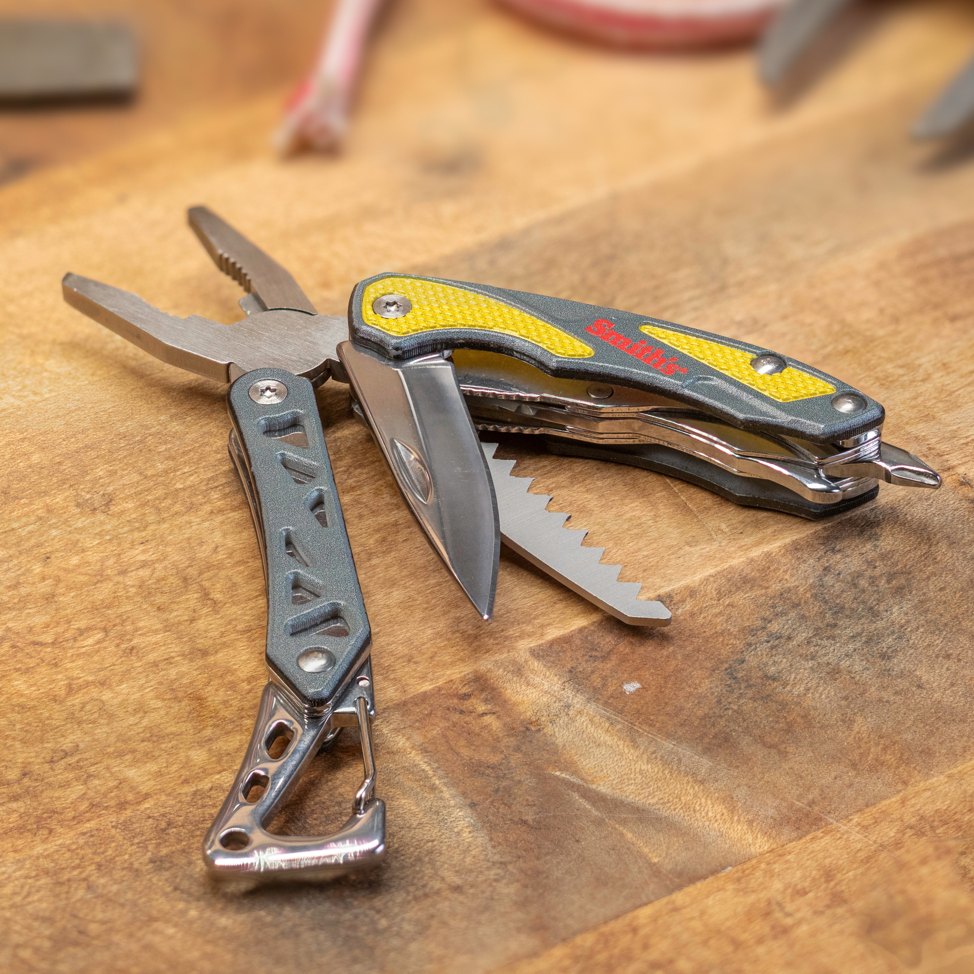 Knives & Tools